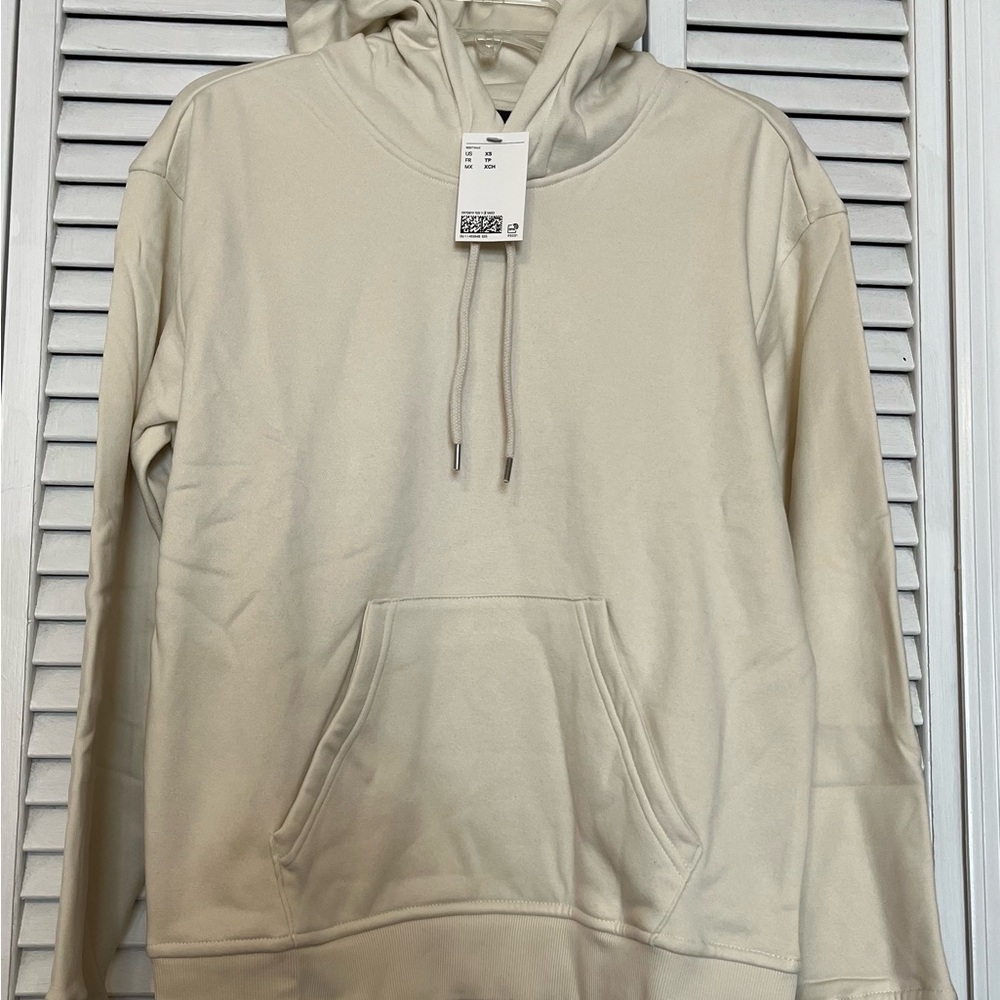 NWT H&M Men’s Fleece Loose Fit Hoodie Light Beige Ivory Cream Sz XS